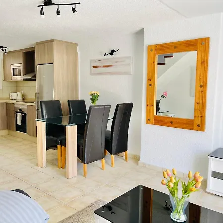 Parque Santiago, Playa De Americas With Parking * Playa de las Américas