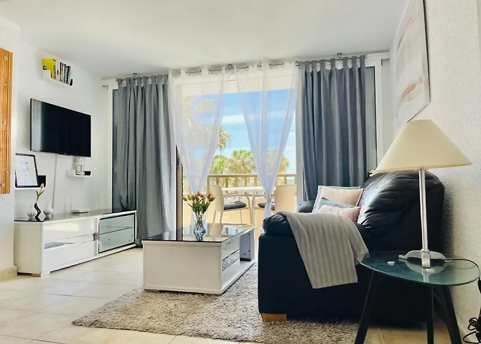 Parque Santiago, Playa De Americas With Parking