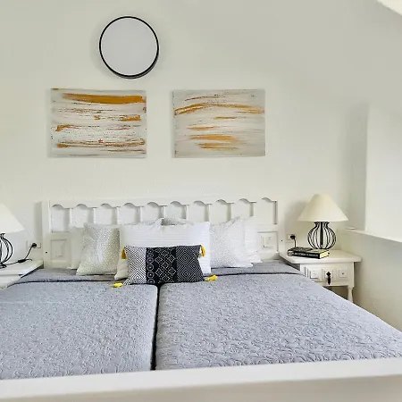 Parque Santiago, Playa De Americas With Parking